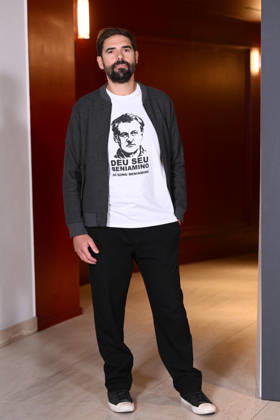 October 6, 2026, Rome, Rome, Italy: Director Francesco Piras during the photocall for the presentation of the film Zustissia, inspired by the true story of the longest miscarriage of justice in Italian history, 33 years of wrongful imprisonment. Rome, October 6, 2026 Rome Italy  - ZUMAa289 20261006_zia_a289_090 Copyright: xMariaxLauraxAntonellix xAgfx