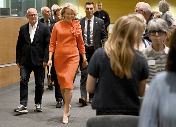 Queen Mathilde attends the conference « AI in balance » BRUSSELS, BELGIUM - OCTOBER 06 : Queen Mathilde is attending the closing ceremony of the conference AI in balance Artificial Intelligence, Society and Sustainable Development , organised by the Federal Council for Sustainable Development (CFDD). Following the conference, the Queen will speak with a group of young people about how they use AI in their work to promote sustainable development. This activity forms part of the Queen s role as Advocate for the United Nations Sustainable Development Goals and Honorary President of the CFDD on October 6, 2026 in Brussels, Belgium, 06 10 2026 Brussels Belgium  Copyright: xDidierxLebrunx