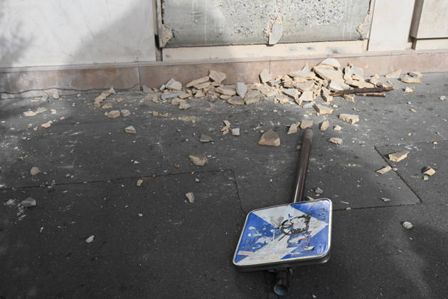 Severe clashes with the police took place during the student demonstration. Student unions had called for a mobilisation of secondary school pupils to demand more resources for secondary schools on 6 October 2026 in Paris. - 06 10 2026 - France Ile-de-France (region) Paris - JulienxMattiax xLexPictorium LePictorium_0341926