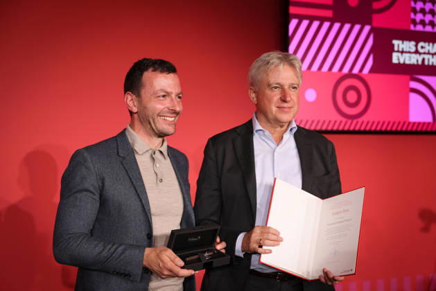 Opening of the 78th Frankfurt Book Fair: Juergen Boos, director of the Frankfurt Book Fair, will be presented with the Friedrich Perthes Prize by Sebastian Guggolz, president of the German Publishers and Booksellers Association, presented with the Friedrich Perthes Prize at the opening pre 2026-10-06_frankfurter-buchmesse_30