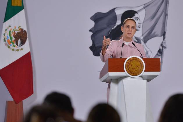 October 6, 2026: TO-45365-MEXICO , June 10, 2026. Mexican President Claudia Sheinbaum spoke about the increase in health clinics and national policy during the "People& 039;s Conference" at the National Palace in Mexico City. Clasos.com.mx - ZUMAcs4_ 20261006_faa_cs4_020 Copyright: xJavierxLiraxOterox