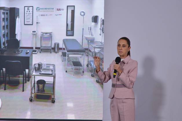 October 6, 2026: TO-45365-MEXICO , June 10, 2026. Mexican President Claudia Sheinbaum spoke about the increase in health clinics and national policy during the "People& 039;s Conference" at the National Palace in Mexico City. Clasos.com.mx - ZUMAcs4_ 20261006_faa_cs4_046 Copyright: xJavierxLiraxOterox