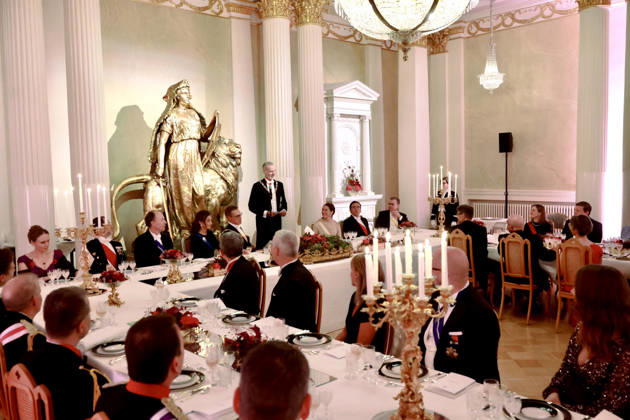 The King and Queen attend a state dinner hosted by the President of the Republic of Finland. The King and Queen, King Felipe and Queen Letizia, alongside the President of Finland, Cai Göran Alexander Stubb, and the First Lady, Suzanne Innes Stubb, during the gala dinner at the Presidential Palace on October 6, 2026, in Helsinki, Finland ROYAL HOUSE KING AND QUEEN Europa Press 10 06 2026 Helsinki Helsinki Spain Copyright: xEuropaxPressx 7825128