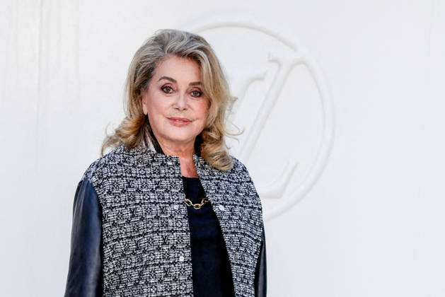 Catherine Deneuve at the photocall for the Louis Vuitton Women’s Ready-to-Wear Spring Summer 2027 show during Paris Fashion Week (PFW) at the Cité internationale universitaire de Paris, France, on October 6, 2026. Olivier Borde, Bestimage. Photocall at the Louis Vuitton Women’s Ready-to-Wear Spring Summer 2027 show as part of Paris Fashion Week on October 6, 2026, in Paris, France. Paris, France Copyright: xOLIVIERxBORDEx xBESTIMAGExOLIVIERxBORDEx xBESTIMAGEx