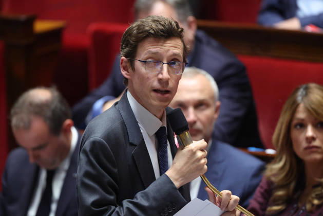AssembleÌe Nationale - QAG du 6 octobre 2026 Edouard Geffray SÃ ance des Questions d ActualitÃ s au Gouvernement Ã l AssembleÌe Nationale Ã Paris, le 6 octobre 2026. Current Affairs Question Period with the Government at the National Assembly in Paris, October 6, 2026.  Copyright: xFabricexChasseryx