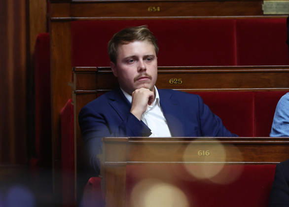 AssembleÌe Nationale - QAG du 6 octobre 2026 Louis Boyard SÃ ance des Questions d ActualitÃ s au Gouvernement Ã l AssembleÌe Nationale Ã Paris, le 6 octobre 2026. Current Affairs Question Period with the Government at the National Assembly in Paris, October 6, 2026.  Copyright: xFabricexChasseryx