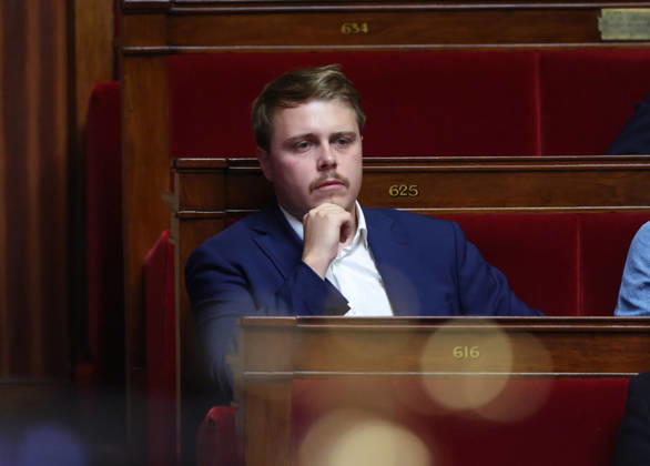 AssembleÌe Nationale - QAG du 6 octobre 2026 Louis Boyard SÃ ance des Questions d ActualitÃ s au Gouvernement Ã l AssembleÌe Nationale Ã Paris, le 6 octobre 2026. Current Affairs Question Period with the Government at the National Assembly in Paris, October 6, 2026.  Copyright: xFabricexChasseryx