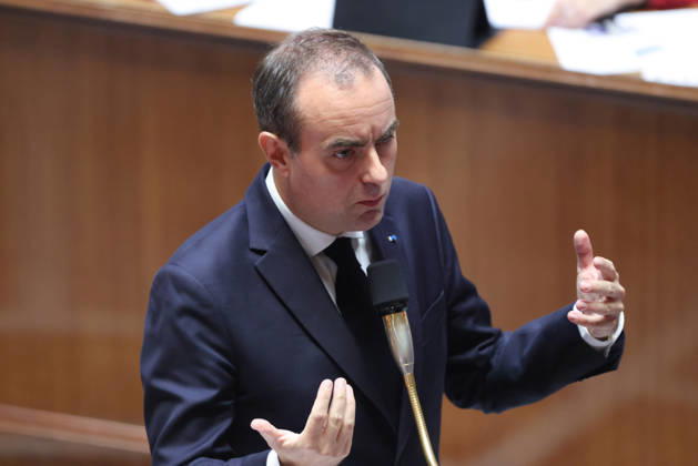 AssembleÌe Nationale - QAG du 6 octobre 2026 Sà bastien Lecornu Sà ance des Questions d Actualità s au Gouvernement à l AssembleÌe Nationale à Paris, le 6 octobre 2026. Current Affairs Question Period with the Government at the National Assembly in Paris, October 6, 2026. Copyright: xFabricexChasseryx