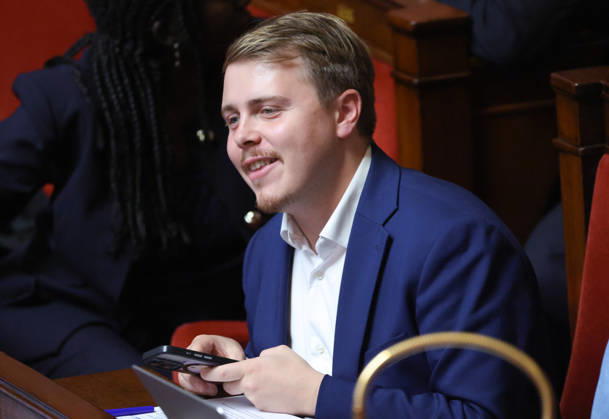 AssembleÌe Nationale - QAG du 6 octobre 2026 Louis Boyard SÃ ance des Questions d ActualitÃ s au Gouvernement Ã l AssembleÌe Nationale Ã Paris, le 6 octobre 2026. Current Affairs Question Period with the Government at the National Assembly in Paris, October 6, 2026.  Copyright: xFabricexChasseryx