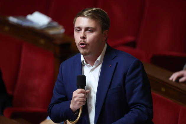 AssembleÌe Nationale - QAG du 6 octobre 2026 Louis Boyard SÃ ance des Questions d ActualitÃ s au Gouvernement Ã l AssembleÌe Nationale Ã Paris, le 6 octobre 2026. Current Affairs Question Period with the Government at the National Assembly in Paris, October 6, 2026.  Copyright: xFabricexChasseryx