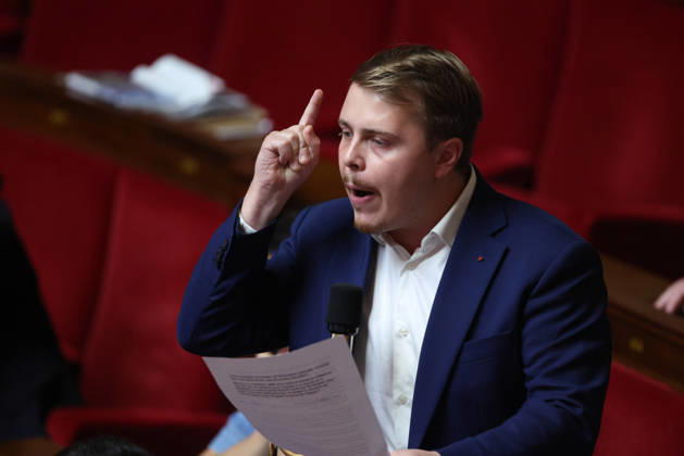 AssembleÌe Nationale - QAG du 6 octobre 2026 Louis Boyard SÃ ance des Questions d ActualitÃ s au Gouvernement Ã l AssembleÌe Nationale Ã Paris, le 6 octobre 2026. Current Affairs Question Period with the Government at the National Assembly in Paris, October 6, 2026.  Copyright: xFabricexChasseryx