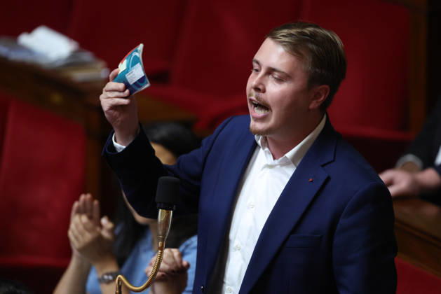 AssembleÌe Nationale - QAG du 6 octobre 2026 Louis Boyard SÃ ance des Questions d ActualitÃ s au Gouvernement Ã l AssembleÌe Nationale Ã Paris, le 6 octobre 2026. Current Affairs Question Period with the Government at the National Assembly in Paris, October 6, 2026.  Copyright: xFabricexChasseryx