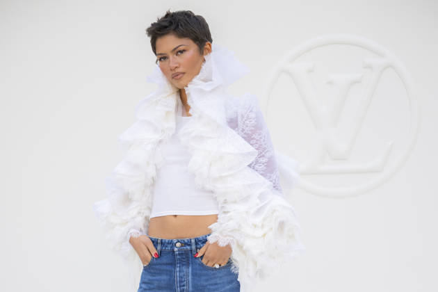 Louis Vuitton - Photocall - Paris Fashion Week EB Zendaya attends the Louis Vuitton Womenswear Spring Summer 2027 show as part of Paris Fashion Week on October 06, 2026 in Paris, France. Photo by Eliot Blondet ABACAPRESS.COM Paris France France Copyright: xBlondetxEliot ABACAx