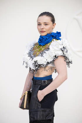 Louis Vuitton - Photocall - Paris Fashion Week EB Chloe Grace Moretz attends the Louis Vuitton Womenswear Spring Summer 2027 show as part of Paris Fashion Week on October 06, 2026 in Paris, France. Photo by Eliot Blondet ABACAPRESS.COM Paris France France Copyright: xBlondetxEliot ABACAx