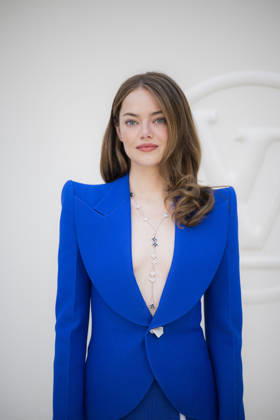 Louis Vuitton - Photocall - Paris Fashion Week EB Emma Stone attends the Louis Vuitton Womenswear Spring Summer 2027 show as part of Paris Fashion Week on October 06, 2026 in Paris, France. Photo by Eliot Blondet ABACAPRESS.COM Paris France France Copyright: xBlondetxEliot ABACAx