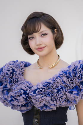 Louis Vuitton - Photocall - Paris Fashion Week EB Lisa attends the Louis Vuitton Womenswear Spring Summer 2027 show as part of Paris Fashion Week on October 06, 2026 in Paris, France. Photo by Eliot Blondet ABACAPRESS.COM Paris France France Copyright: xBlondetxEliot ABACAx