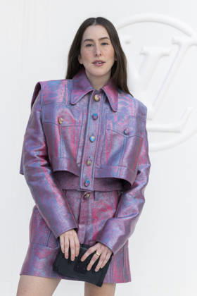 Alana Haim at the photocall for the Louis Vuitton Women’s Ready-to-Wear Spring Summer 2027 show during Paris Fashion Week (PFW) at the Cité internationale universitaire de Paris, France, on October 6, 2026. Olivier Borde, Bestimage. Photocall at the Louis Vuitton Women’s Ready-to-Wear Spring Summer 2027 show as part of Paris Fashion Week on October 6, 2026, in Paris, France.  Copyright: xOLIVIERxBORDEx xBESTIMAGExOLIVIERxBORDEx xBESTIMAGEx