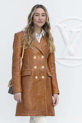 Este Haim at the photocall for the Louis Vuitton Women’s Ready-to-Wear Spring Summer 2027 show during Paris Fashion Week (PFW) at the Cité internationale universitaire de Paris, France, on October 6, 2026. Olivier Borde, Bestimage. Photocall at the Louis Vuitton Women’s Ready-to-Wear Spring Summer 2027 show as part of Paris Fashion Week on October 6, 2026, in Paris, France. Copyright: xOLIVIERxBORDEx xBESTIMAGExOLIVIERxBORDEx xBESTIMAGEx