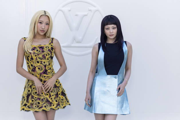 MAY and HINATA at the photocall for the Louis Vuitton Women’s Ready-to-Wear Spring Summer 2027 show during Paris Fashion Week (PFW) at the Cité internationale universitaire de Paris, France, on October 6, 2026. Olivier Borde, Bestimage. Photocall at the Louis Vuitton Women’s Ready-to-Wear Spring Summer 2027 show as part of Paris Fashion Week on October 6, 2026, in Paris, France. Copyright: xOLIVIERxBORDEx xBESTIMAGExOLIVIERxBORDEx xBESTIMAGEx