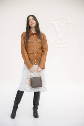 Louis Vuitton - Photocall - Paris Fashion Week EB Danielle Haim attends the Louis Vuitton Womenswear Spring Summer 2027 show as part of Paris Fashion Week on October 06, 2026 in Paris, France. Photo by Eliot Blondet ABACAPRESS.COM Paris France France Copyright: xBlondetxEliot ABACAx