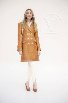 Louis Vuitton - Photocall - Paris Fashion Week EB Este Haim attends the Louis Vuitton Womenswear Spring Summer 2027 show as part of Paris Fashion Week on October 06, 2026 in Paris, France. Photo by Eliot Blondet ABACAPRESS.COM Paris France France Copyright: xBlondetxEliot ABACAx
