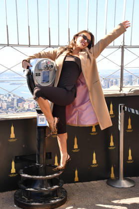 NEW YORK, NY- OCTOBER 6: Jessie James Decker at the Empire State Building to Celebrate the Release of New Cookbook The Secret Sauce: A Family Cookbook Seasoned with Love on October 6, 2026 in New York City. Credit: AdMedia New York City USA - ZUMAa123 20261006_zaa_a123_004 Copyright: xJohnxFyckex