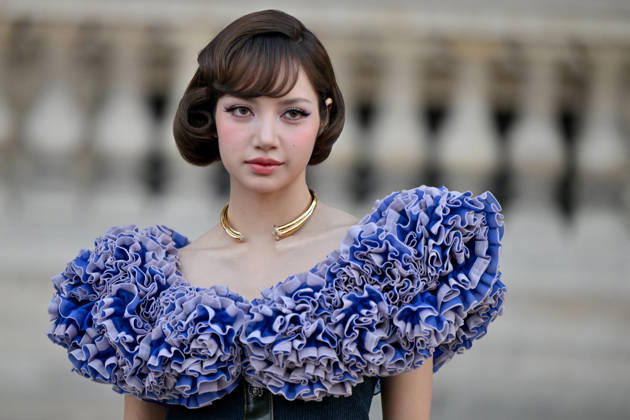 PFW Louis Vuitton Outside Arrivals Lisa arriving at Louis Vuitton show during Paris Fashion Week, in Paris, France on 6 October 2026. Photo by Julien Reynaud APS-Medias ABACAPRESS.COM Paris France  Copyright: xReynaudxJulien APS-Medias ABACAx