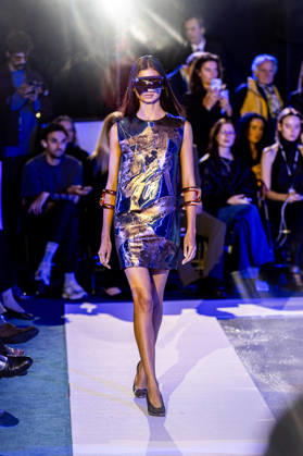 PFW Pierre Cardin Runway NB A model walks the runway during the Pierre Cardin Womenswear Spring Summer 2027 show at Pailleron ice rink as part of Paris Fashion Week on October 06, 2026 in Paris, France. Photo by Nasser Berzane ABACAPRESS.COM Paris France Copyright: xBerzanexNasser ABACAx