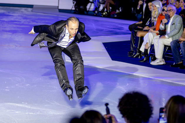 PFW Pierre Cardin Runway NB Philippe Candeloro at the runway during the Pierre Cardin Womenswear Spring Summer 2027 show at Pailleron ice rink as part of Paris Fashion Week on October 06, 2026 in Paris, France. Photo by Nasser Berzane ABACAPRESS.COM Paris France  Copyright: xBerzanexNasser ABACAx