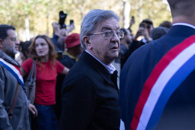 Student Demonstration - Paris RL President of La France Insoumise LFI Jean Luc Melenchon takes part in a demonstration as part of a nationwide day of actions called by high-school students, joined by unions and teachers, who for days have been demanding better learning conditions in protests punctuated by violent confrontations in Paris on October 6, 2026. Photo by Raphael Lafargue ABACAPRESS.COM Paris France Copyright: xLafarguexRaphael ABACAx