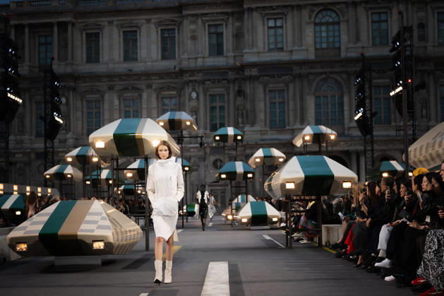 PFW - Louis Vuitton Runway - Paris A model presents a creation for Louis Vuitton Women s Spring Summer 2027 collection fashion show as part of the Paris Fashion Week, in Paris, France on October 6, 2026. Photo by Alexis Jumeau ABACAPRESS.COM Paris France  Copyright: xJumeauxAlexis ABACAx
