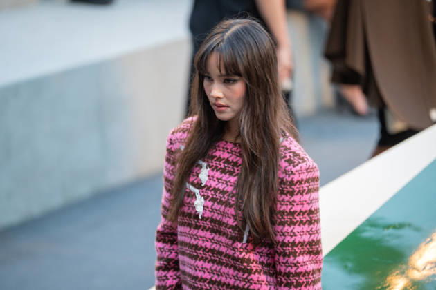 PFW - Louis Vuitton Front Row - Paris Urassaya Sperbund poses as she arrives ahead of the Louis Vuitton Women s Spring Summer 2027 collection fashion show as part of the Paris Fashion Week, in Paris, France on October 6, 2026. Photo by Alexis Jumeau ABACAPRESS.COM Paris France Copyright: xJumeauxAlexis ABACAx