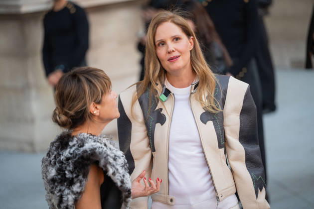 PFW - Louis Vuitton Front Row - Paris Marina Fois and Justine Triet poses as she arrives ahead of the Louis Vuitton Women s Spring Summer 2027 collection fashion show as part of the Paris Fashion Week, in Paris, France on October 6, 2026. Photo by Alexis Jumeau ABACAPRESS.COM Paris France  Copyright: xJumeauxAlexis ABACAx