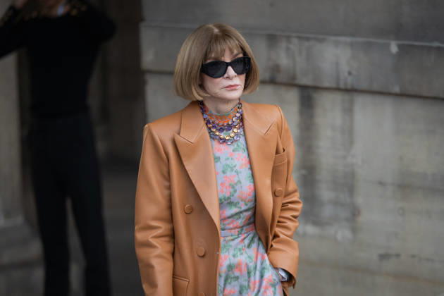 PFW - Louis Vuitton Front Row - Paris Anna Wintour poses as she arrives ahead of the Louis Vuitton Women s Spring Summer 2027 collection fashion show as part of the Paris Fashion Week, in Paris, France on October 6, 2026. Photo by Alexis Jumeau ABACAPRESS.COM Paris France Copyright: xJumeauxAlexis ABACAx