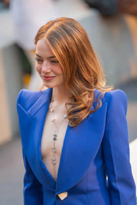 PFW - Louis Vuitton Front Row - Paris Emma Stone poses as she arrives ahead of the Louis Vuitton Women s Spring Summer 2027 collection fashion show as part of the Paris Fashion Week, in Paris, France on October 6, 2026. Photo by Alexis Jumeau ABACAPRESS.COM Paris France Copyright: xJumeauxAlexis ABACAx
