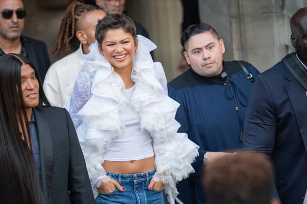PFW - Louis Vuitton Front Row - Paris Zendaya poses as she arrives ahead of the Louis Vuitton Women s Spring Summer 2027 collection fashion show as part of the Paris Fashion Week, in Paris, France on October 6, 2026. Photo by Alexis Jumeau ABACAPRESS.COM Paris France Copyright: xJumeauxAlexis ABACAx