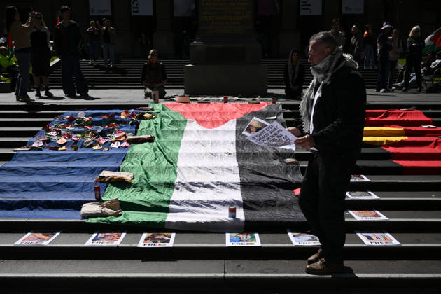 PRO-PALESTINE VIGIL, Pro-Palestine protestors hold a vigil for Gaza at the State Library Victoria in Melbourne, Wednesday, October 7, 2026. ( NO ARCHIVING MELBOURNE VICTORIA Australia Copyright: xJOELxCARRETTx 20261007176217147866