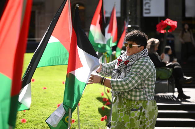 PRO-PALESTINE VIGIL, Pro-Palestine protestors hold a vigil for Gaza at the State Library Victoria in Melbourne, Wednesday, October 7, 2026. ( NO ARCHIVING MELBOURNE VICTORIA Australia Copyright: xJOELxCARRETTx 20261007140054869102