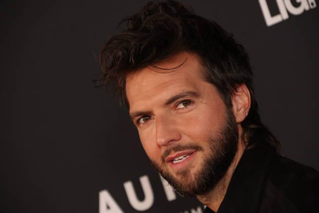 Los Angeles CA Oct 6: Guy Burnet at the film Premiere of The Beast on October6, 2026 Credit: USA - ZUMAa123 20261006_zaa_a123_154 Copyright: xAdMediax