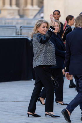 Catherine Deneuve at the Louis Vuitton Women s Ready-to-Wear Spring Summer 2026 Collection fashion show during Paris Fashion Week, October 6, 2026 Florian Lavielle Bestimage Celebrities at the Louis Vuitton Women’s Ready-to-Wear Spring Summer 2026 Collection fashion show during Paris Fashion Week on October 6, 2026, Paris, France  Copyright: xFlorianxLaviellex xBestimagexFlorianxLaviellex xBestimagex