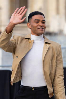 Owen Thiele at the Louis Vuitton Women s Ready-to-Wear Spring Summer 2026 fashion show during Paris Fashion Week, October 6, 2026 Florian Lavielle Bestimage Celebrities at the Louis Vuitton Women’s Ready-to-Wear Spring Summer 2026 Collection fashion show during Paris Fashion Week on October 6, 2026, Paris, France  Copyright: xFlorianxLaviellex xBestimagexFlorianxLaviellex xBestimagex