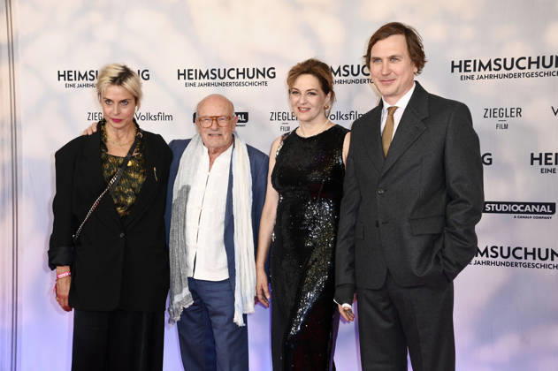 Susanne Wolff, Volker Schlöndorff, Martina Gedeck, and Lars Eidinger at the premiere of the film *Heimsuchung* at the Kino International in Berlin, October 6, 2026 Foto:xN.xKubelkax xFuturexImagex heimsuchung_6050