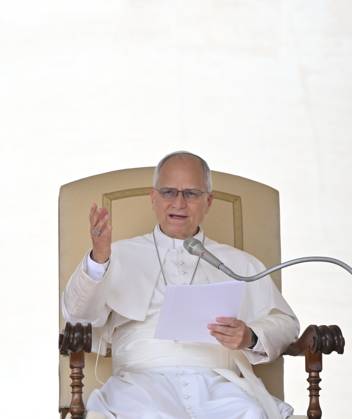 RECORD DATE NOT STATED Italy, Rome,Vatican 2026-10-07 : Pope Leo XIV during his weekly general audience in St Peter s Square Italy, Rome,Vatican 2026-10-07 : Pope Leo XIV during his weekly general audience in St Peter s Square Copyright alessia.giuliani CPP EDITORIAL USE ONLY - NO BOOKS Copyright: xAlessiaxGiuliani Catholicpressphotox