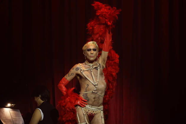 Mario Vaquerizo Presents the Musical *Cabaret* in Madrid Mario Vaquerizo during the press preview of the musical *Cabaret* at Espacio Delicias on October 7, 2026, in Madrid, Spain. The artist will take on this iconic role starting October 9 at an even more immersive venue. CELEBRITIES MUSIC CABARET MUSICAL Madrid Madrid Spain Copyright: xJosexVelascox 7826068