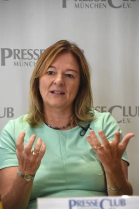 Anja Berger, Munich City Councilmember, October 7, 2026, Munich Press Club, In-house Event: After the Wiesn Is Before the Wiesn: The Record-Breaking Oktoberfest —An entertaining look back at the world’s largest folk festival featuring innkeepers, pastors, waitresses, traditional costume wearers, and female politicians. Photo: Munich