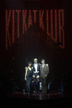 Mario Vaquerizo Presents the Musical *Cabaret* in Madrid Artist Laia Prats, Mario Vaquerizo, and actor José Pastor during the press preview of the musical *Cabaret* at Espacio Delicias on October 7, 2026, in Madrid, Spain. The artist will take on this iconic role starting October 9 at an even more immersive venue. CELEBRITIES MUSIC CABARET MUSICAL Madrid Madrid Spain Copyright: xJosexVelascox 7826179