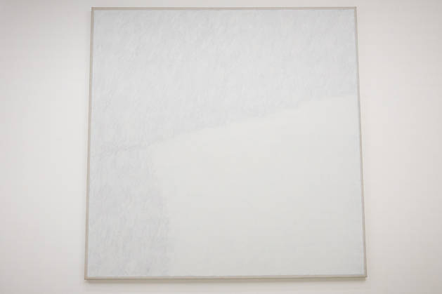 Robert Ryman: The Real Thing at Barbican Art Gallery, London, UK 7 October 2026 Surface Veill II, ca. 1970 on display at Robert Ryman: The Real Thing at the Barbican Art Gallery, London, UK, on 7 October 2026. The first significant UK exhibition of American minimalist and conceptual painter Robert Ryman (1930 2019) in over 30 years brings together six decades of work, on view from 8 October 2026., Credit:Pete Speller Avalon Copyright: xPetexSpellerx xAvalonx 1141198965