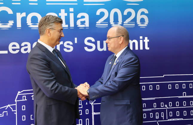 EU MED9 Prime Minister of Croatia Andrej Plenkovic welcomes Prince Albert II of Monaco for EU MED9 summit at Split, Croatia on October 7, 2026.  IvoxCagalj PIXSELL