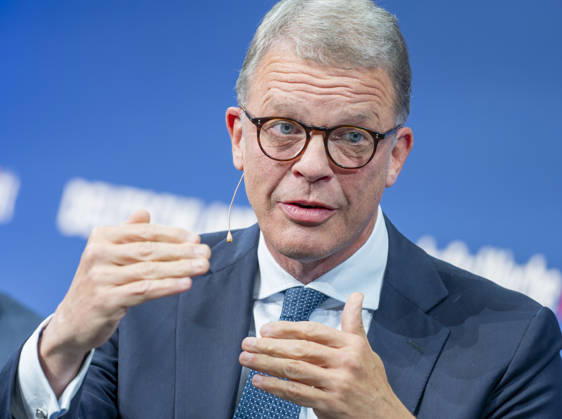 Christian Sewing, EUR, Germany, Berlin, October 7, 2026: Panel discussion with Christian Sewing, CEO of Deutsche Bank, who is attending the anniversary event in Berlin celebrating 80 years of *Handelsblatt* and 100 years of *WirtschaftsWoche*