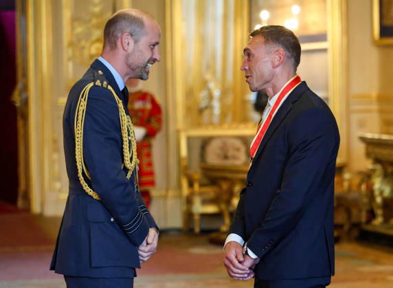 Investitures at Windsor Castle 07 10 2026. Windsor, UK. Sir Kevin Sinfield receives the Honour of Knighthood from The Prince of Wales at an investiture ceremony at Windsor Castle, Berkshire., Credit:Andrew Parsons Kensington Palace B66 Avalon United Kingdom, England, Windsor Copyright: xAndrewxParsonsx xKensingtonxPalacex xB66x xAvalonx 1141202870